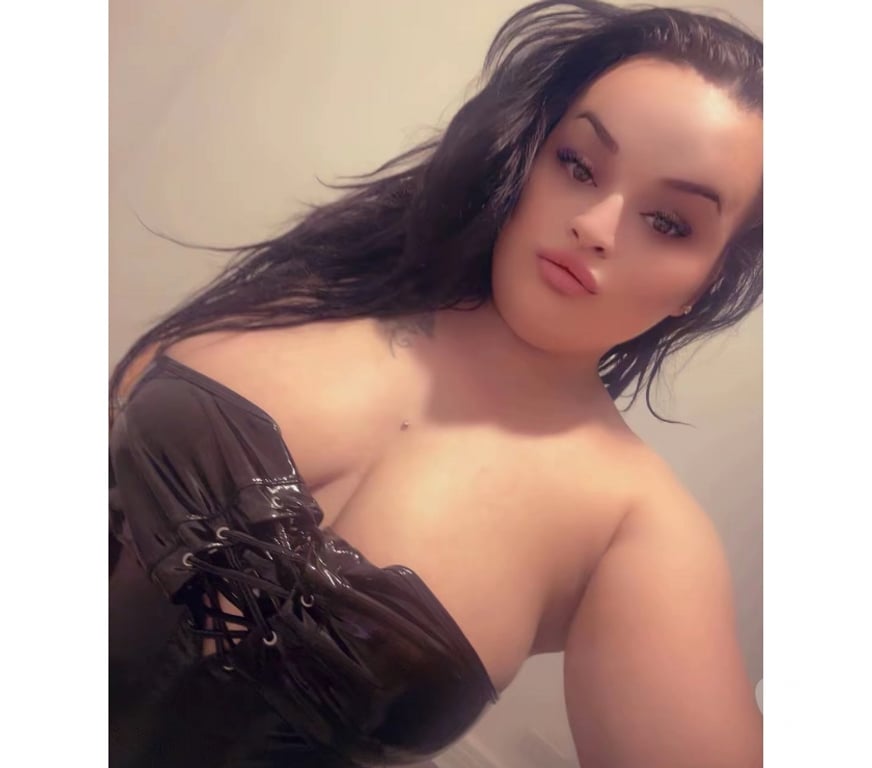 Escorts Staffordshire Stoke-on-Trent - Photos for 🔞New♥️24 7♥️Amy♥️Incall&Outcall♥️🔞