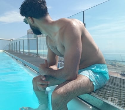 Adult Entertainment Heckmondwike Kirklees - Photos for Tanned Muscleman 😍💪🏽