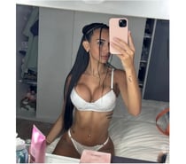 Naughty girl in town , first time here genuine photos