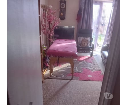Escorts Blackburn Blackburn with Darwen - Photos for PRETTY BRUNETTE MILFY