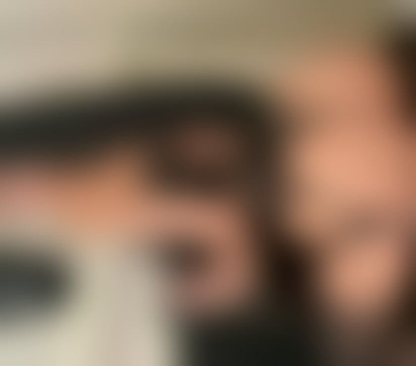 Sexy new in town hot body brunette party 🥂