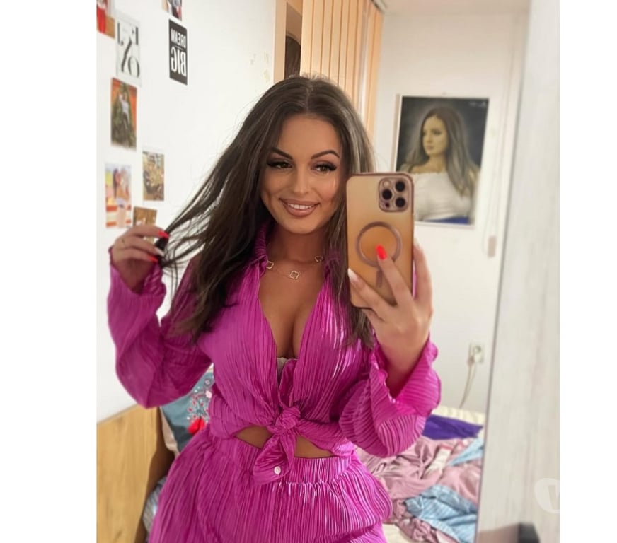 Escorts North London Edmonton - North London - Photos for 🌟 Stylish Companion – Discreet & Elegant 🌟