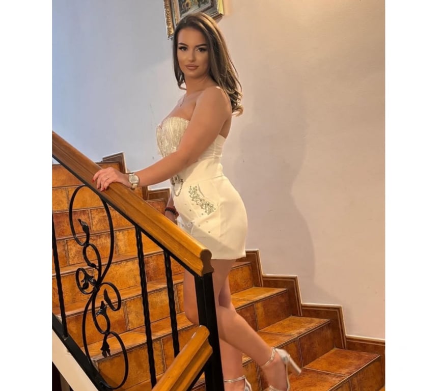 Escorts North London Wood Green - North London - Photos for 🌹 Charming Lady – Discreet & Welcoming 🌹