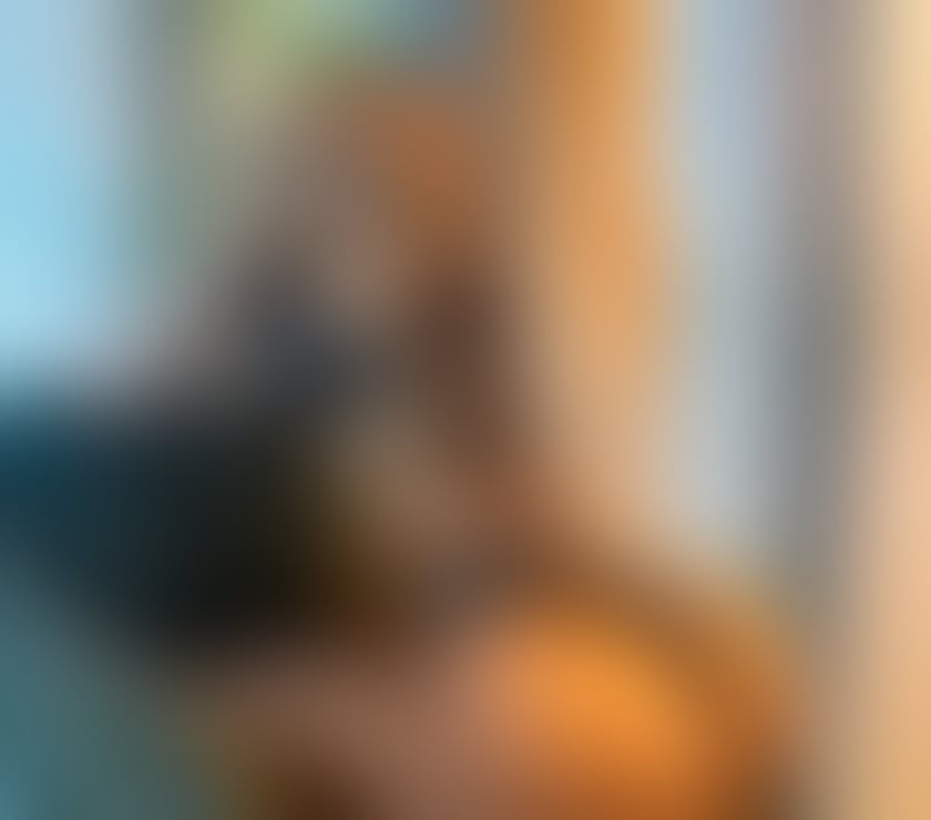 Escorts West Midlands Birmingham - Photos for New in town sexy blonde Latino Yasmin party 🥂