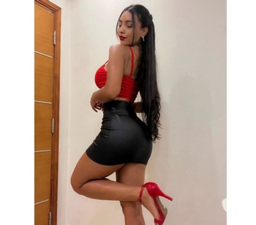 Escorts West Yorkshire Kirklees - Photos for Jenifer New Latina girl 💖 The perfect Campanion