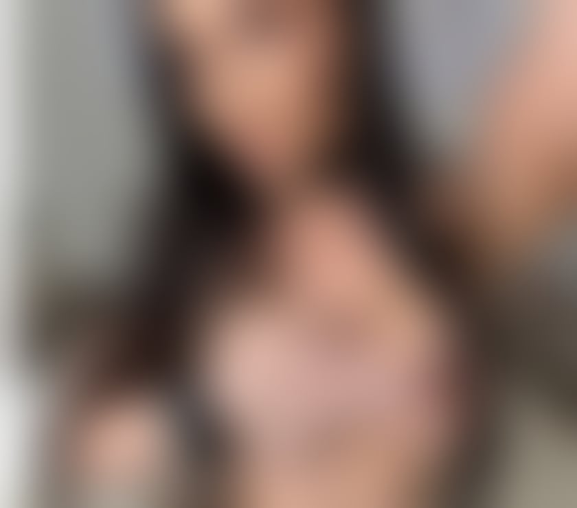 Escorts East London Stratford - East London - Photos for π LATINA WITH BLACK HAIR & CHARM π