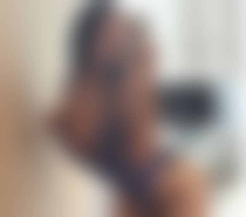 Escorts East London Stratford - East London - Photos for π LATINA WITH BLACK HAIR & CHARM π