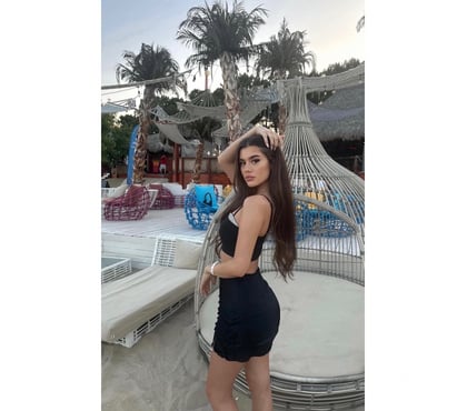  Escorts & Erotic Massage London Gatwick Airport Crawley - Photos for 🩷hi I'm new in town Lisa 🩷party girl only outcall