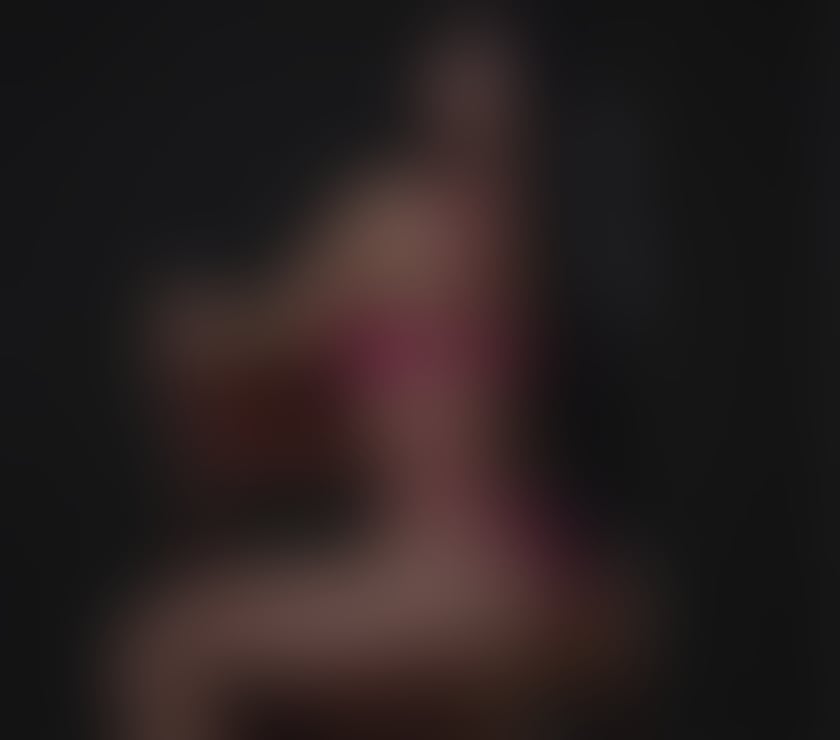Escorts South West London Clapham North Station - South West London - Photos for NEW IN TOWN BRAZILIAN ๐ง๐ท GIRL Partying ๐