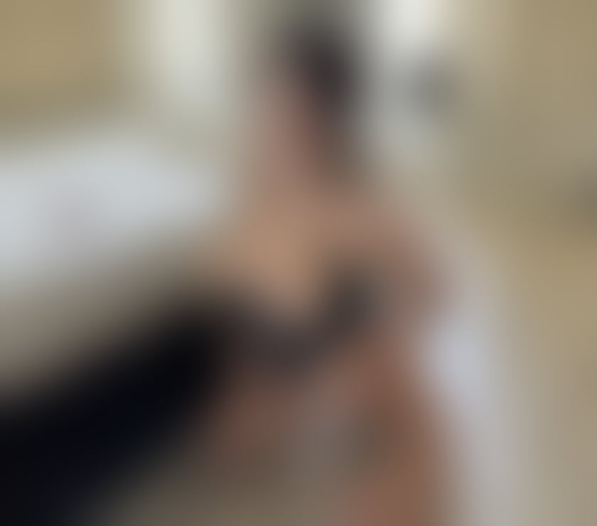Escorts South West London Balham - South West London - Photos for π Saraπ Partyyy ready now