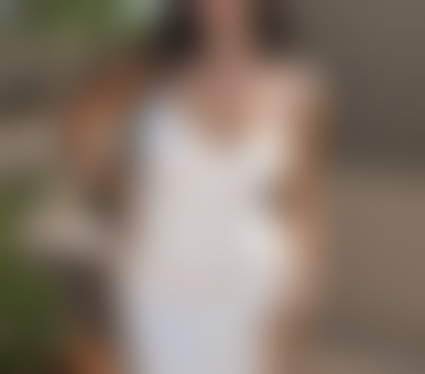 Escorts Buckinghamshire Milton Keynes - Photos for Hot Indian girl available for fun