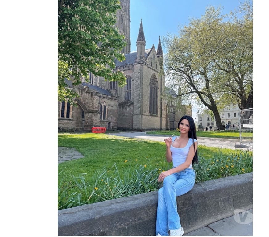 Escorts South Yorkshire Sheffield - Photos for Thai Trans Isabelle model