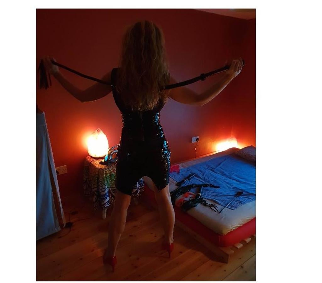 Escort Galway Ballinasloe - Photos for Delicious Tie &Tease explorations