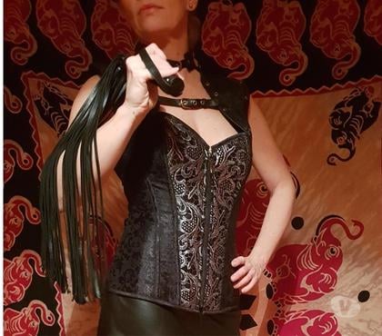 Escort Roscommon Roscommon - Photos for Delicious Tie &Tease explorations