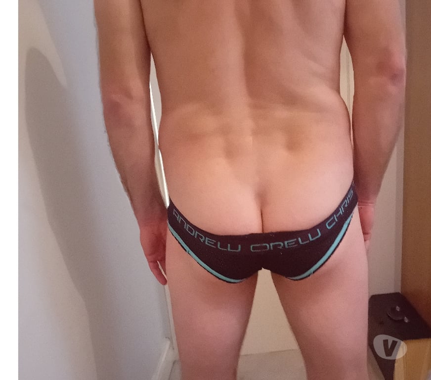 Escort Dublin Dublin-6 - Photos for Get your balls ass an shaft shaved trimmed an groomed