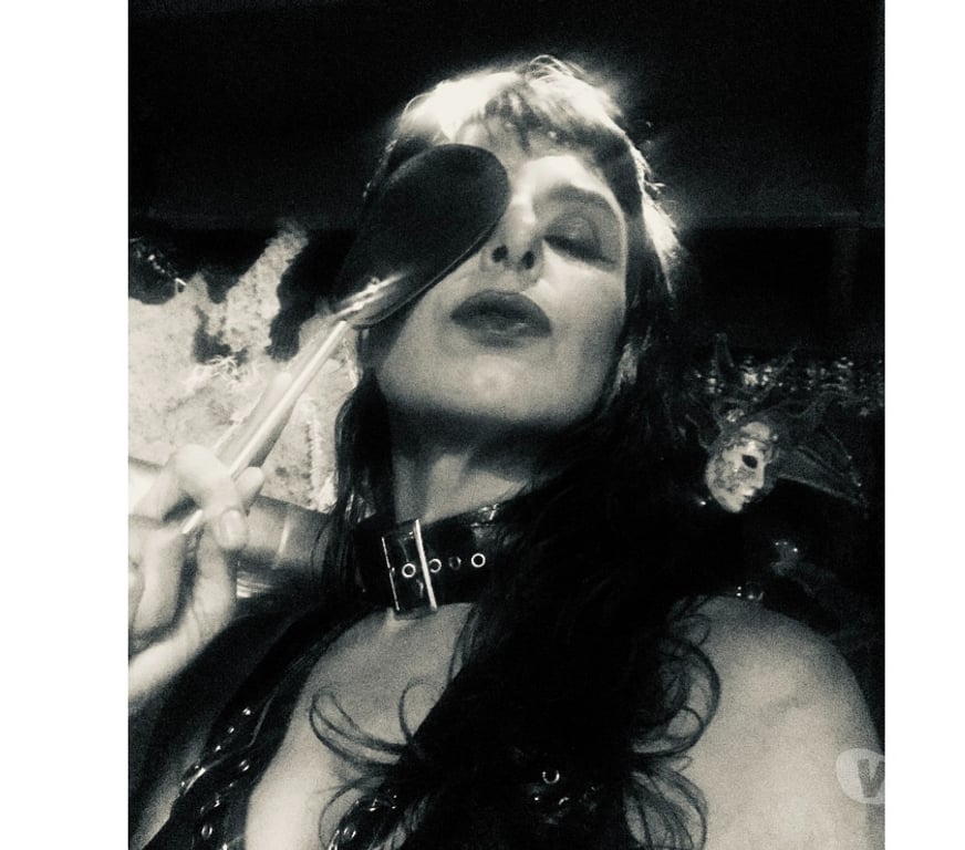 Escort Dublin Dublin-1 - Photos for Miss Katt - One Week Only in Dublin 1