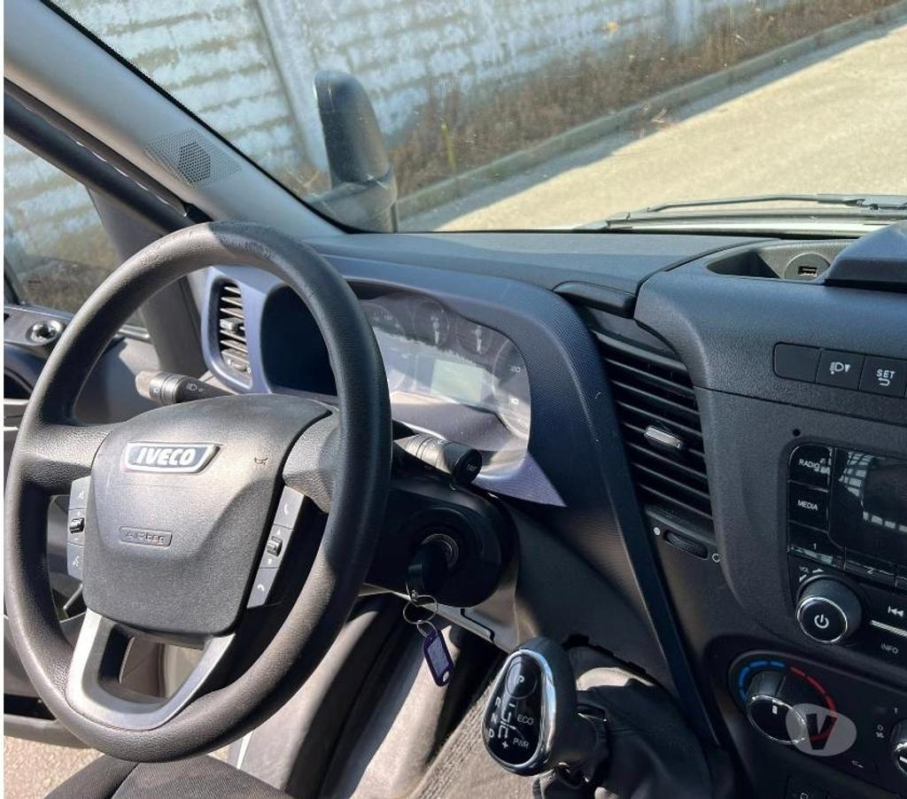 Seminovos Setúbal - Fotos para 💥• IVECO DAILY • 💥