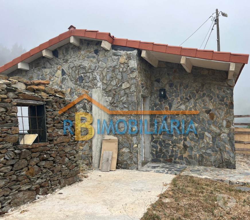 Apartamentos a venda Arouca - Fotos para Moradia T1 no Gamarão, Canelas, Arouca