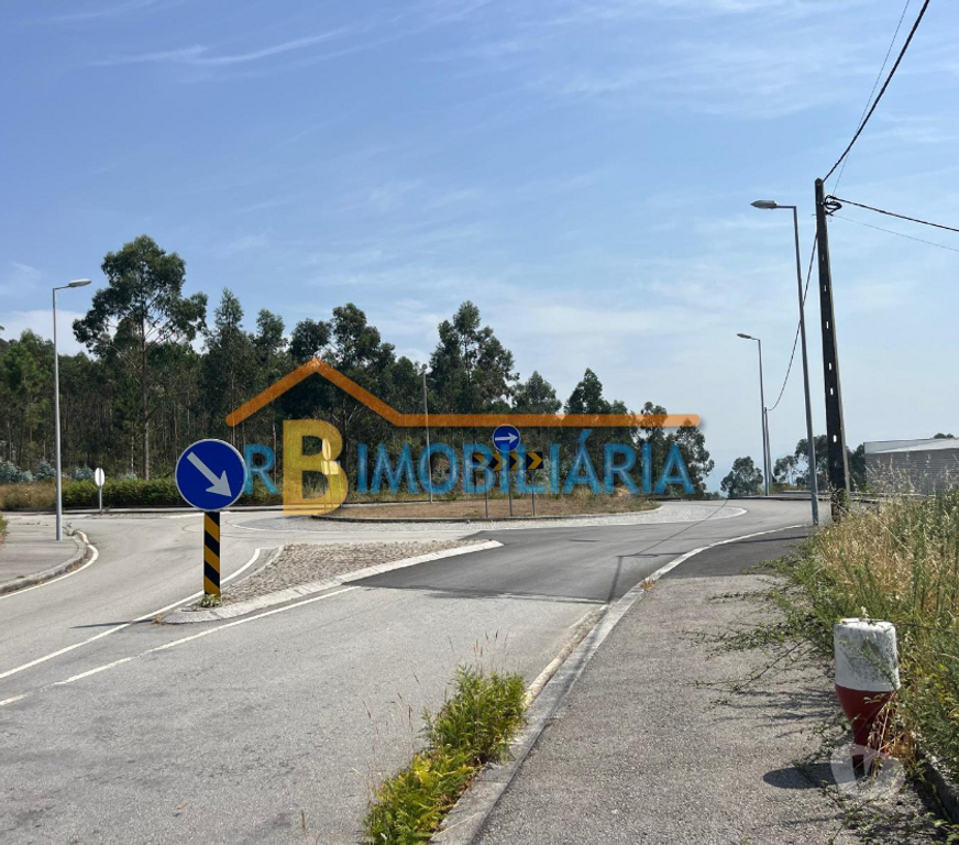 Terrenos Arouca - Fotos para Terreno para construção de pavilhão industrial - Escariz