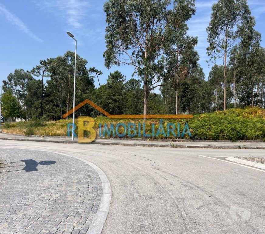 Terrenos Arouca - Fotos para Terreno para construção de pavilhão industrial - Escariz
